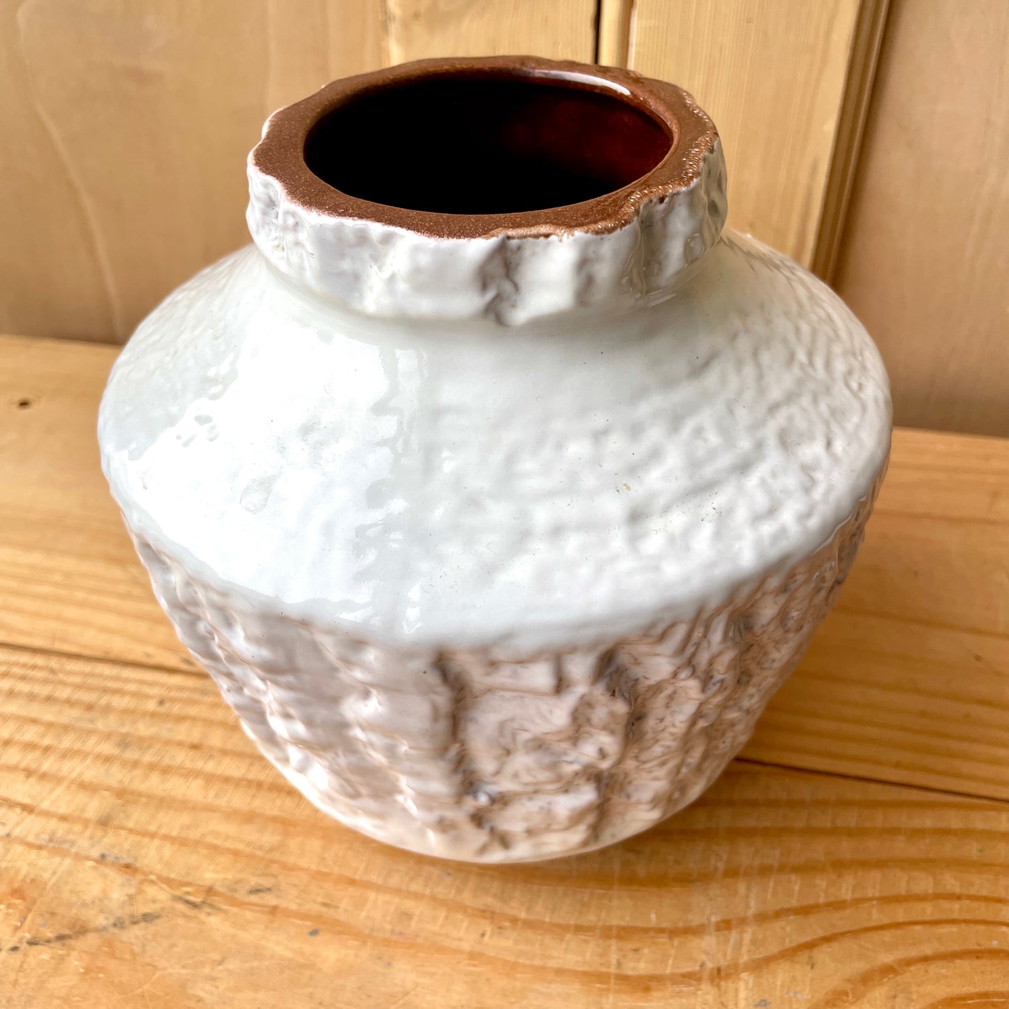 Rare West German Carsten Tonnieshof Vase 216-15