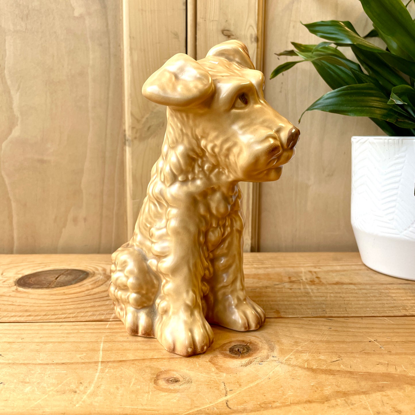 Vintage Sylvac Beige Terrier model 1379