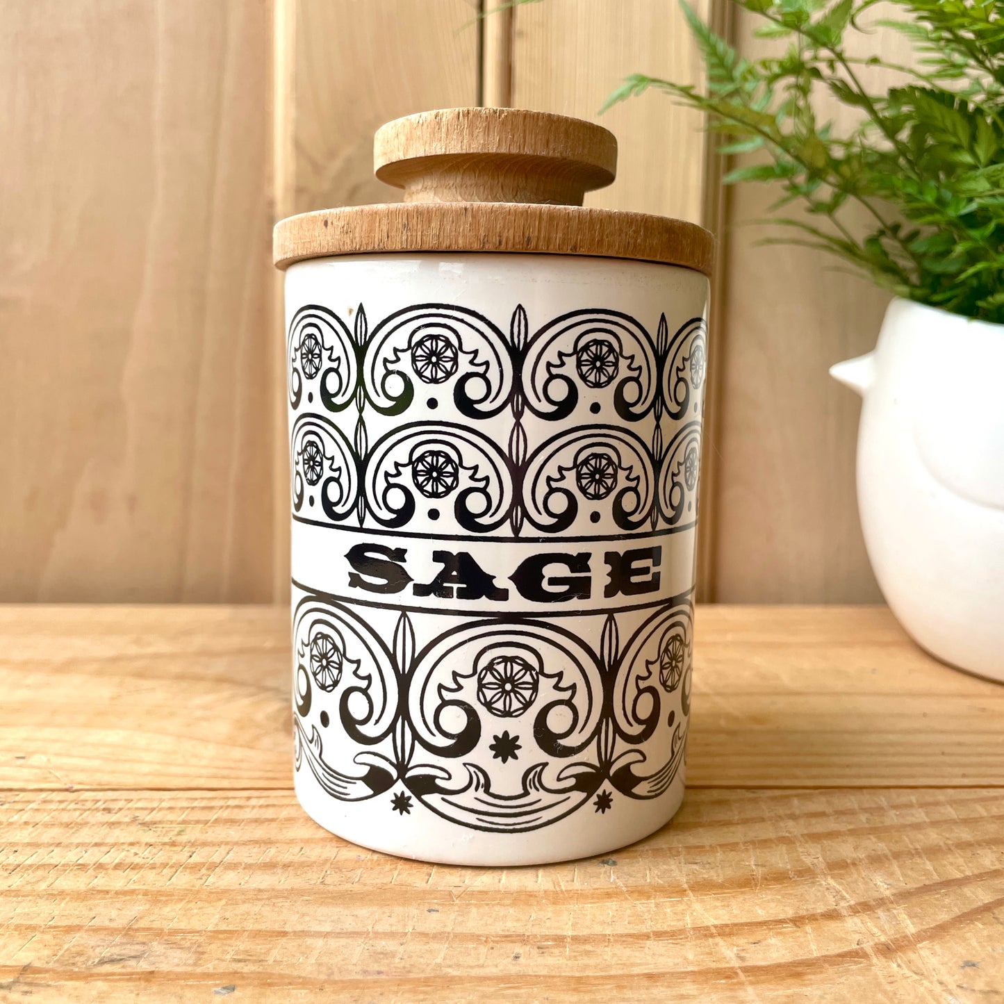 Hornsea Scroll Large Sage Herb Jar