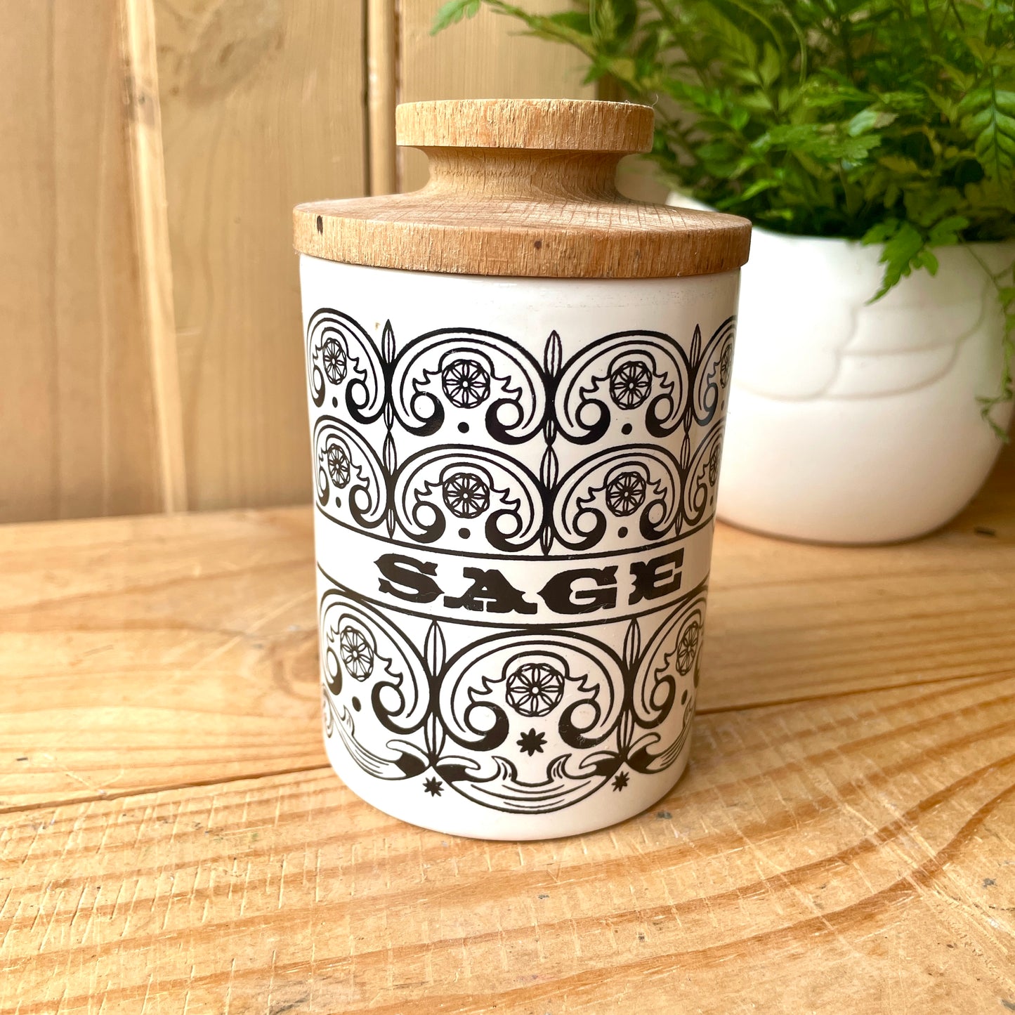 Hornsea Scroll Large Sage Herb Jar