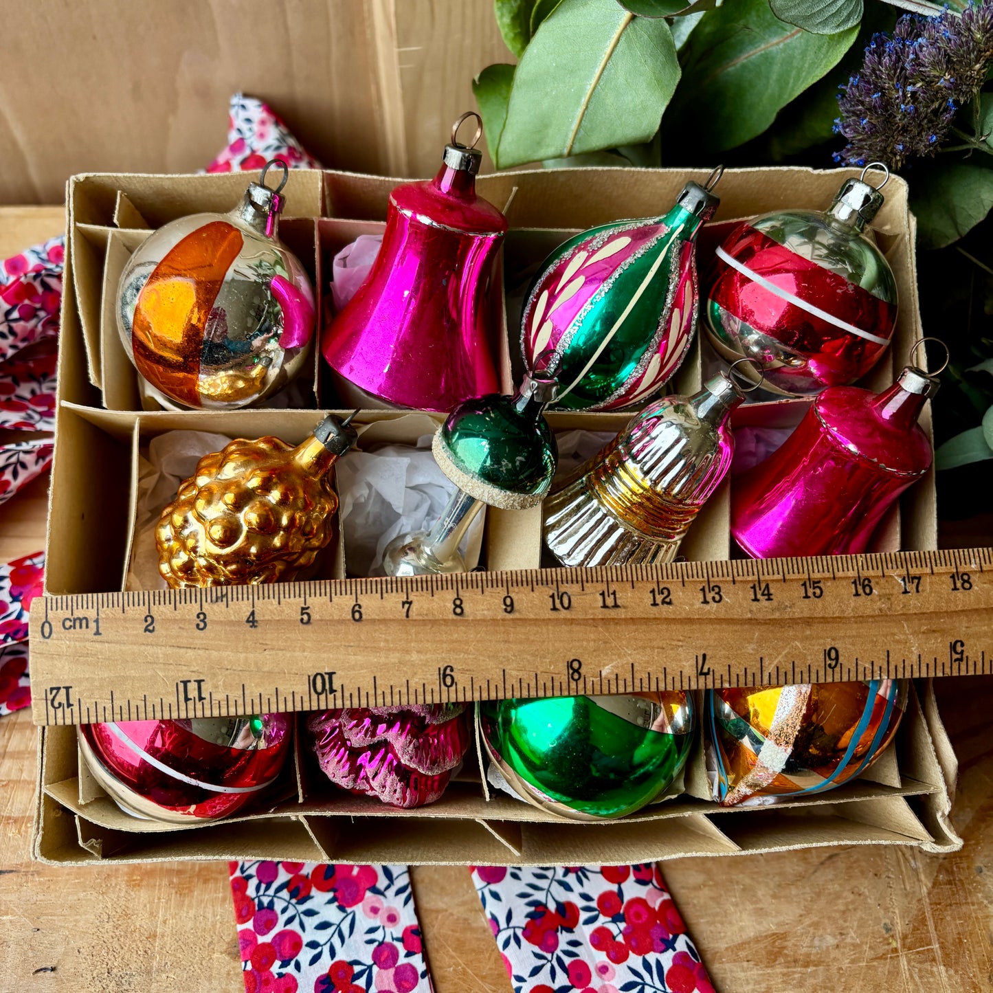 Twelve vintage baubles