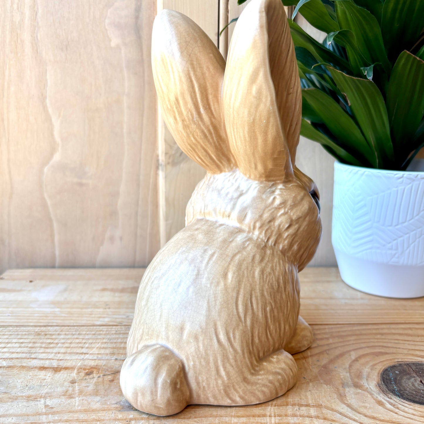 XL Sylvac Bunny model 1028