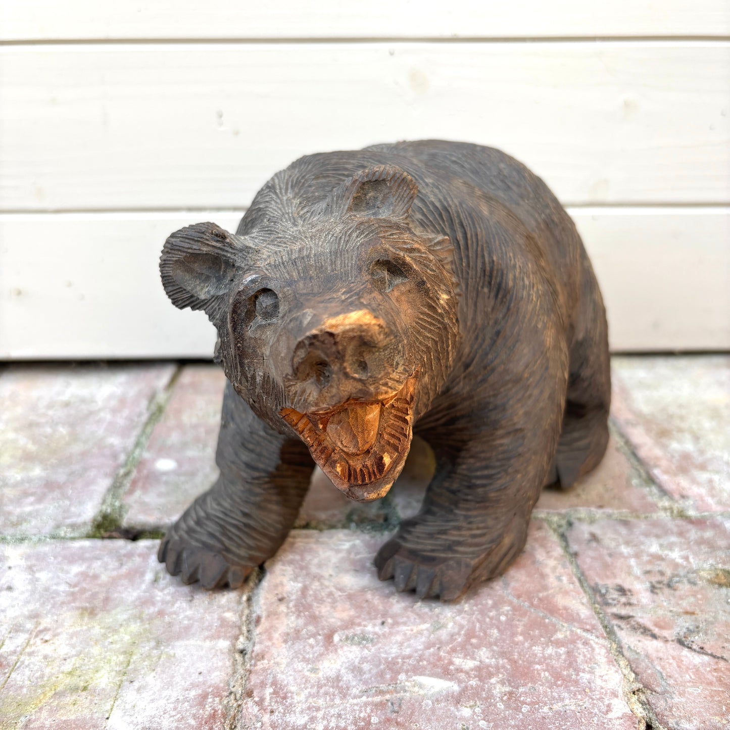 Wooden Hokkaido Kibori Kuma Bear