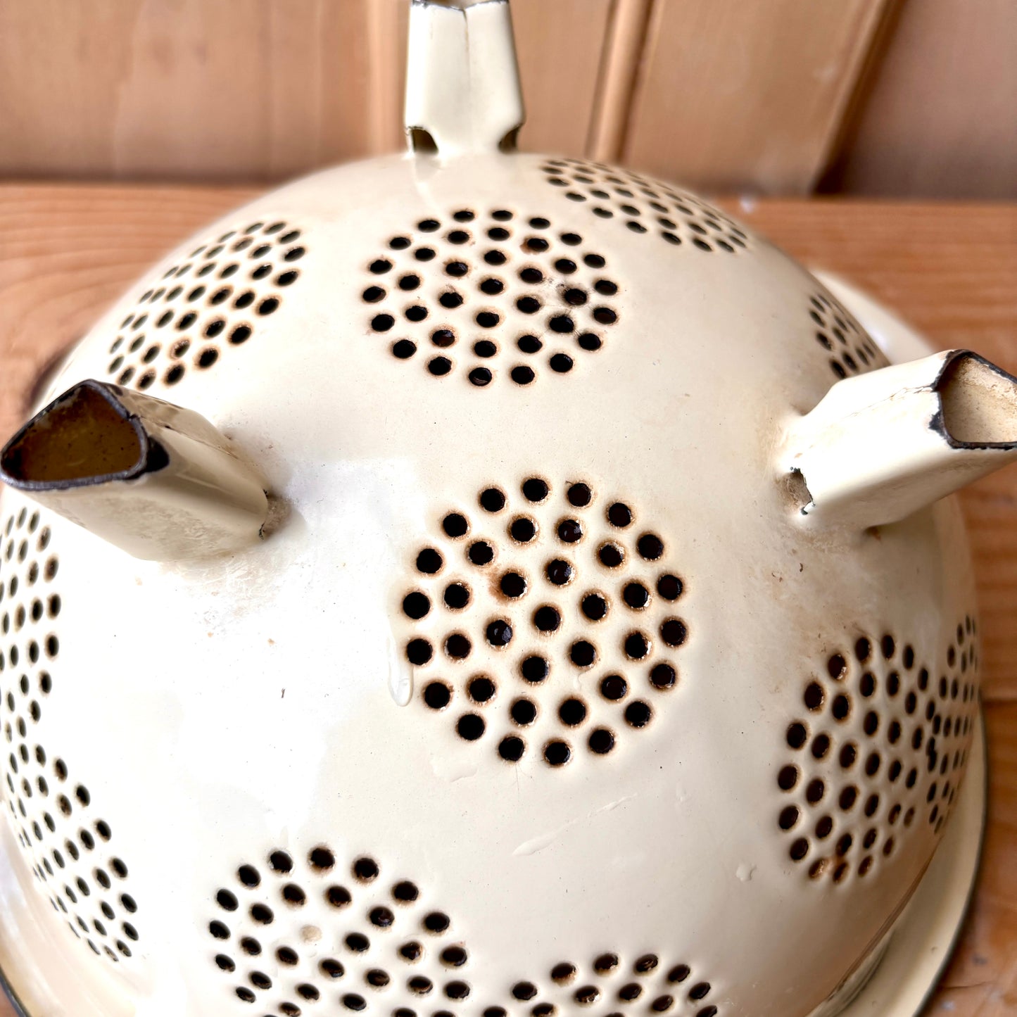 Vintage Enamel Tala Colander