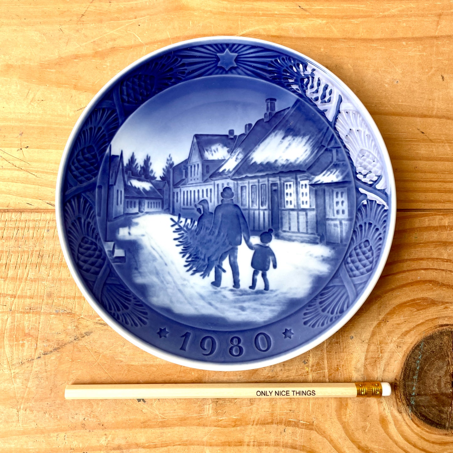 Royal Copenhagen Christmas Plate 1980