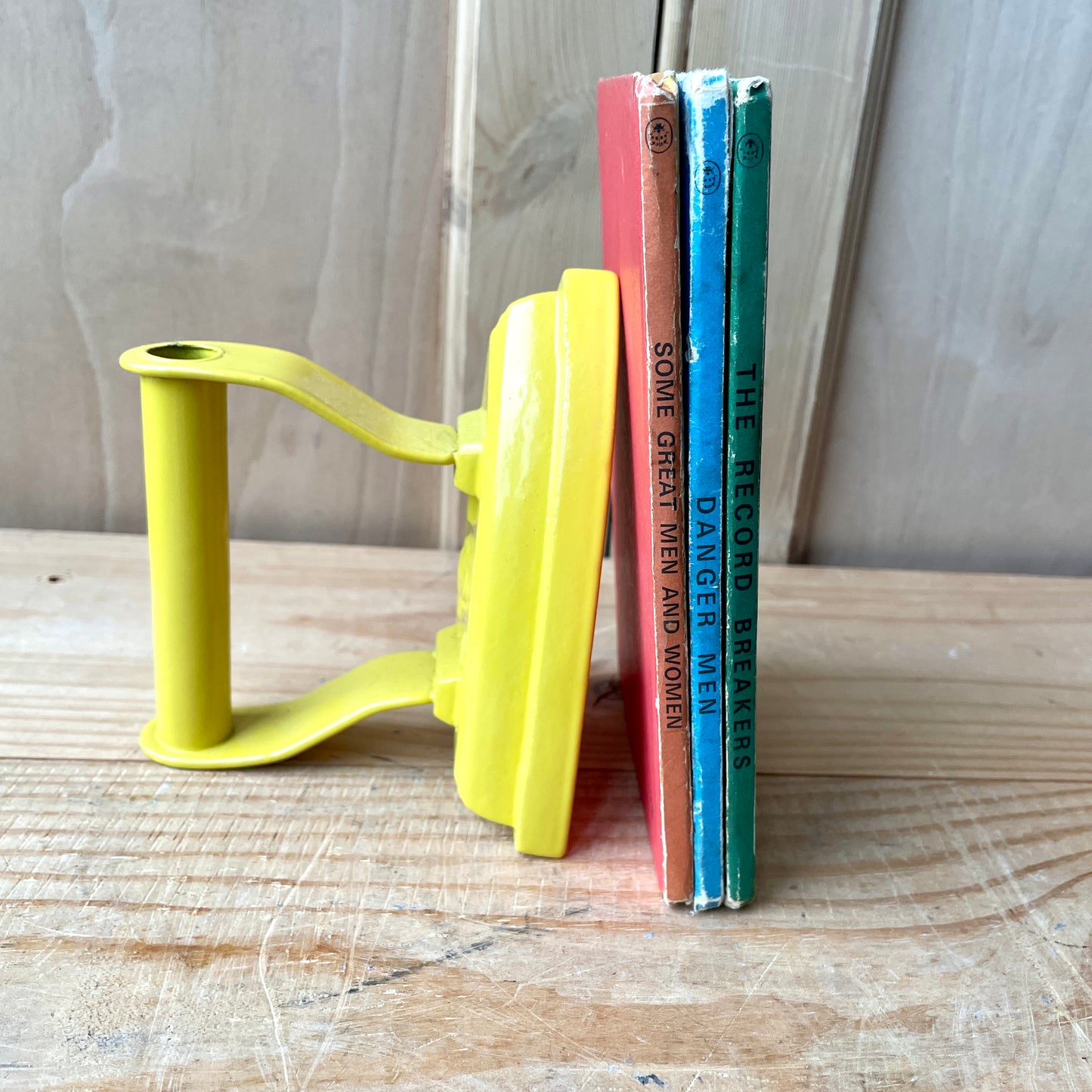 Ladybird books series Key Words book 1, 2 and 6