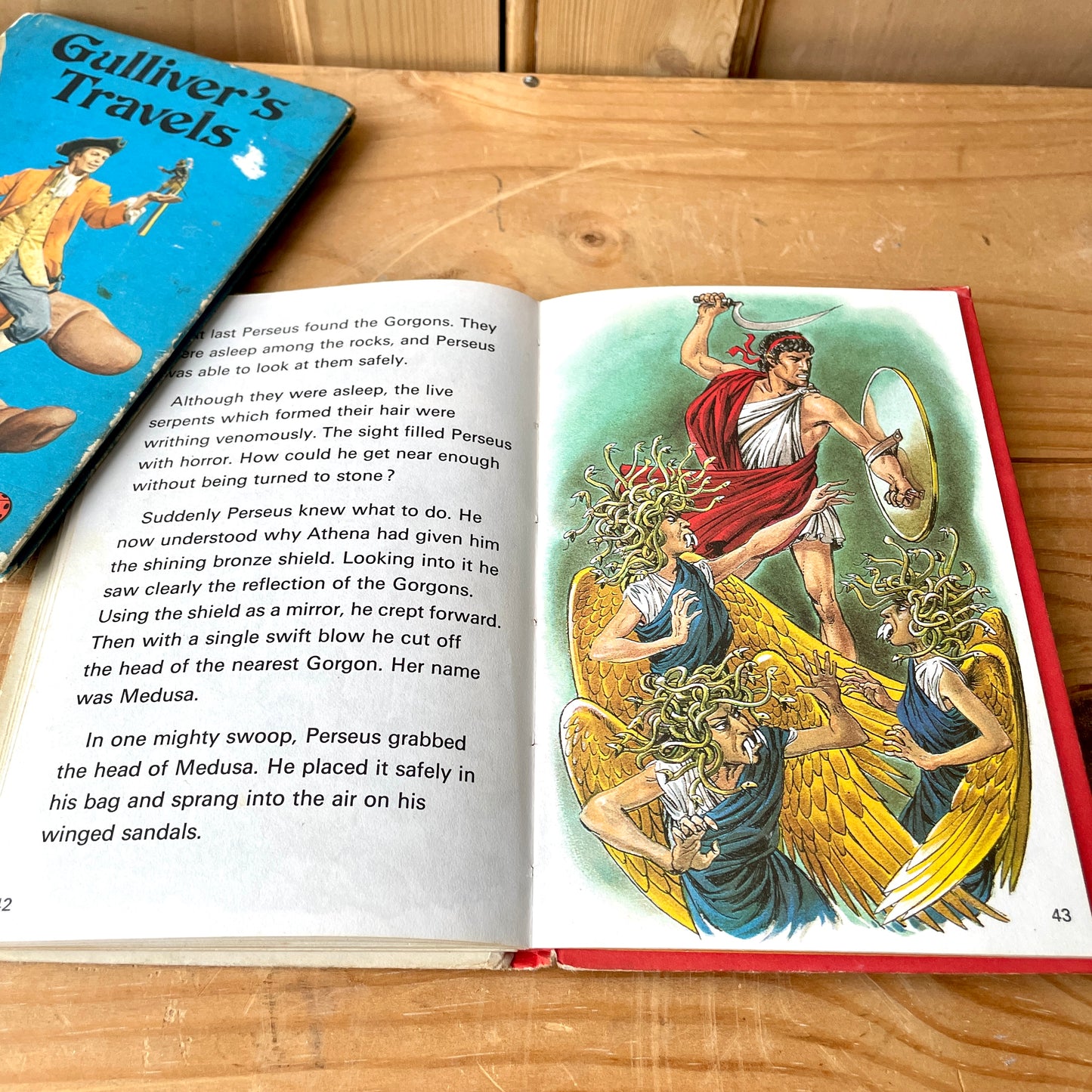 Pair of Vintage Ladybird books Famous Legends & Gulliver's Travels