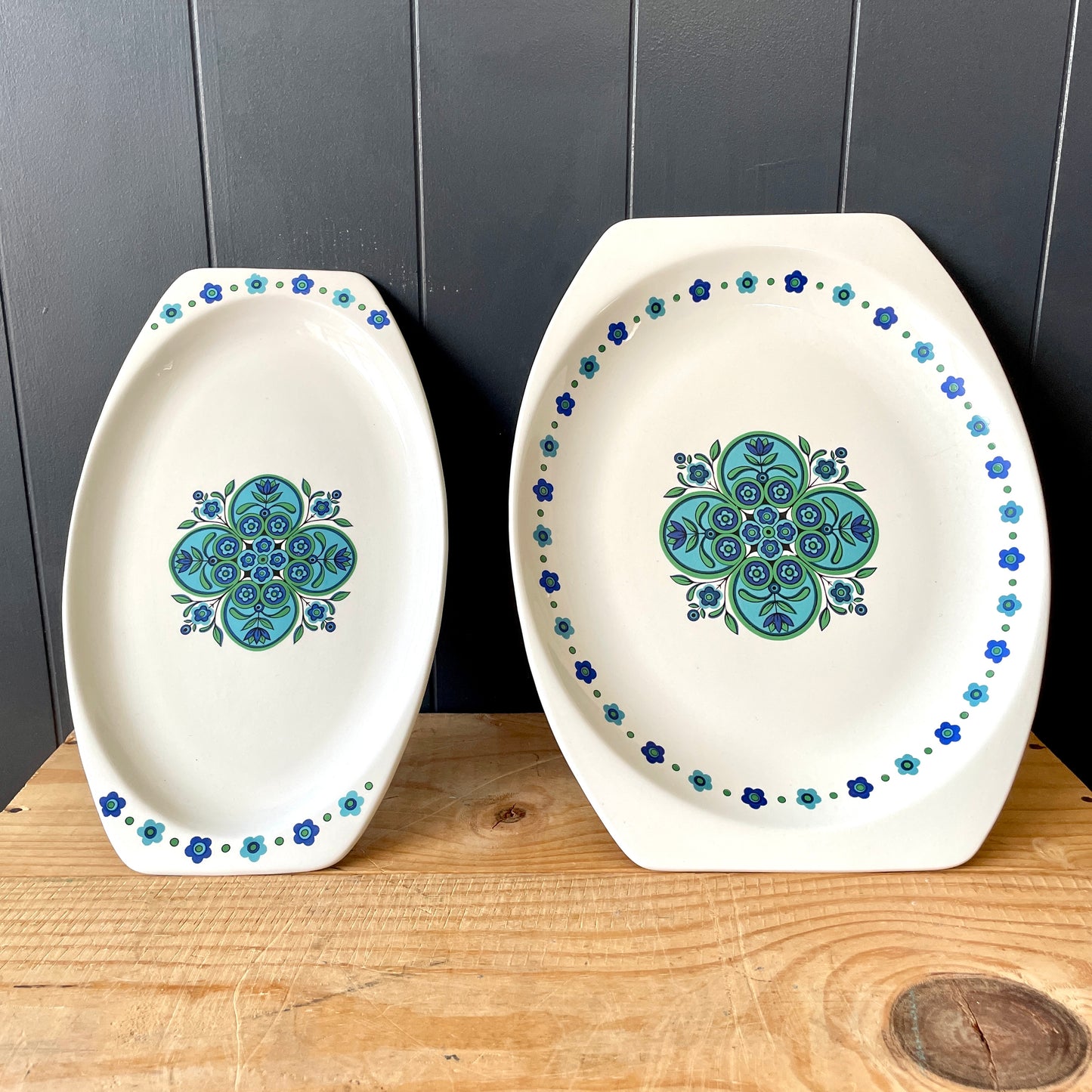 J&G Meakin Impact Tableware