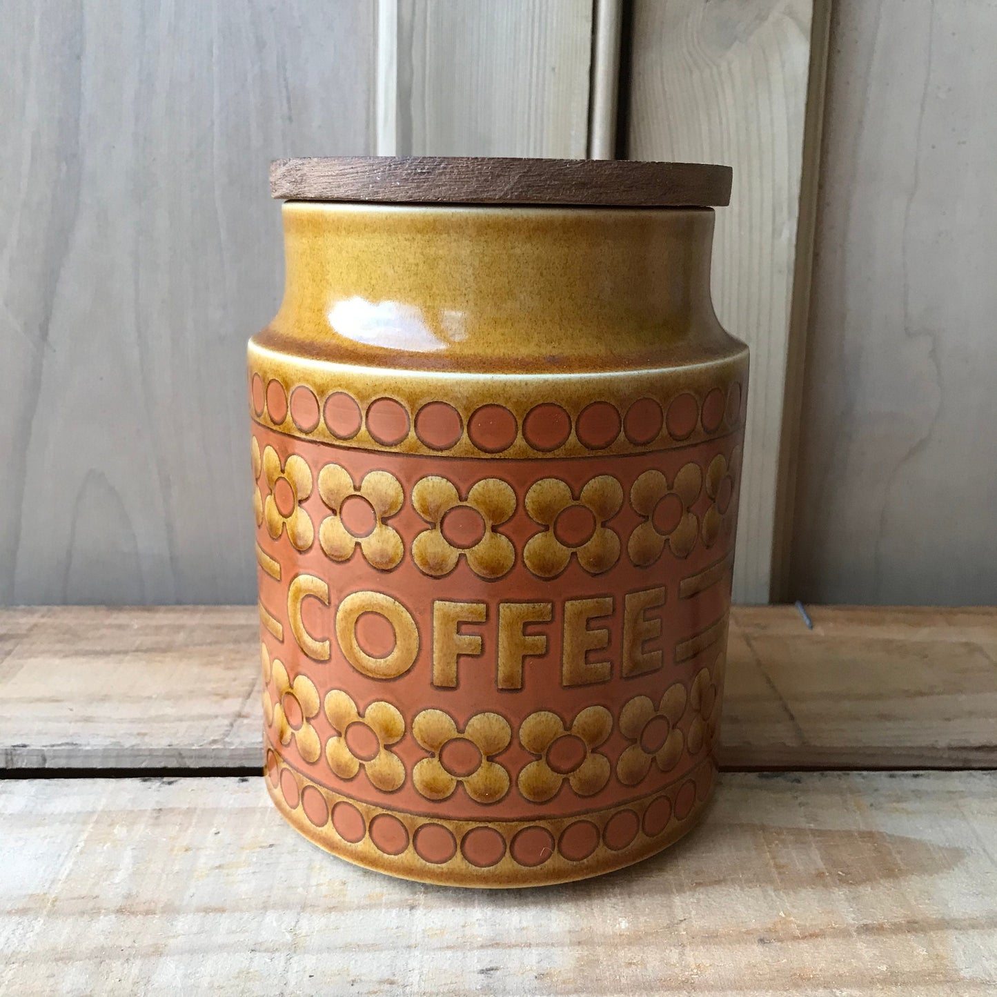 Hornsea Saffron storage jar