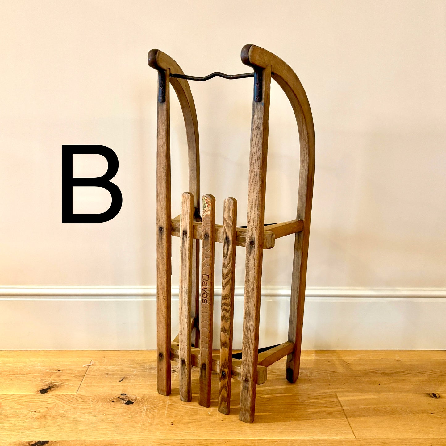 Vintage sledge/ toboggan