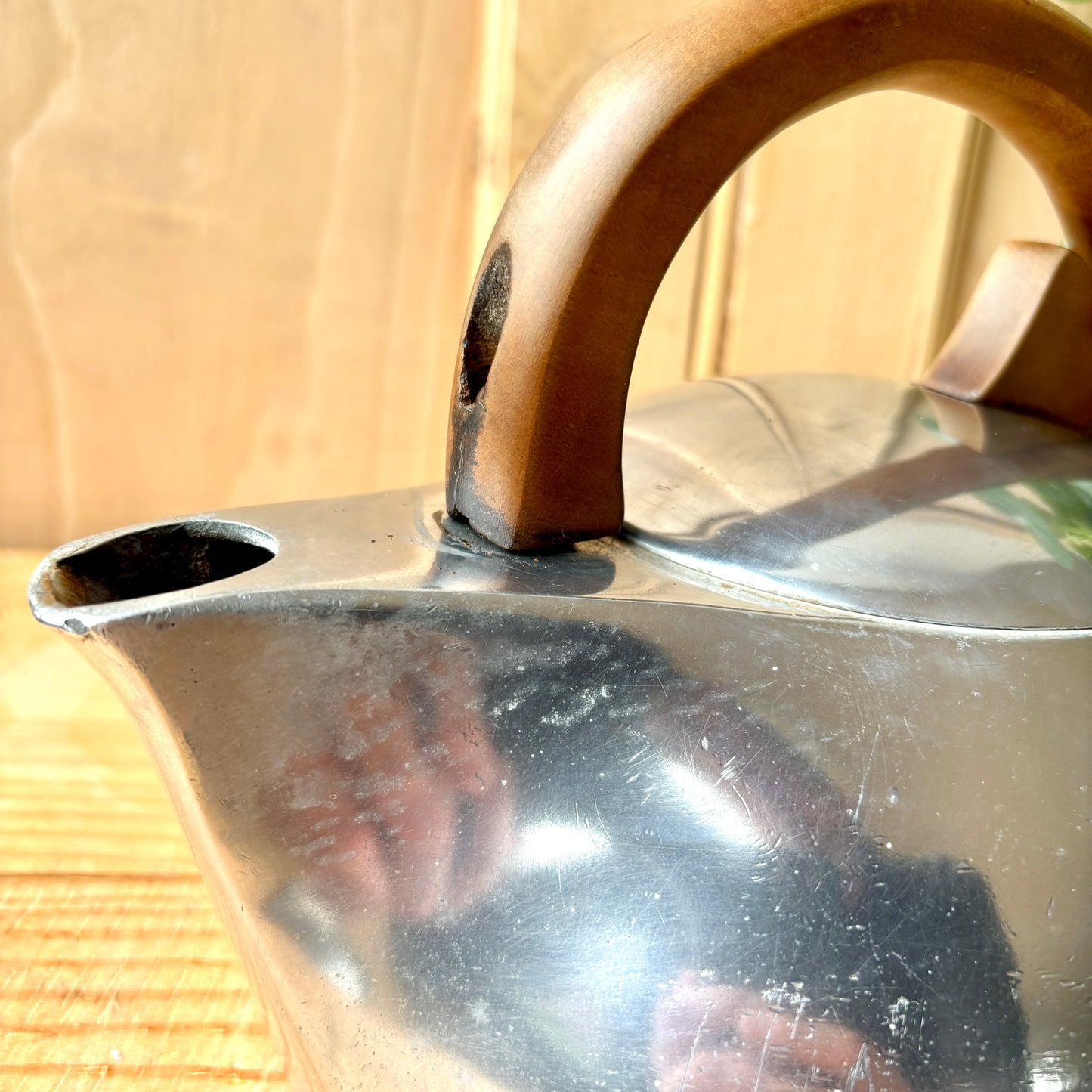 Picquot ware Kettle