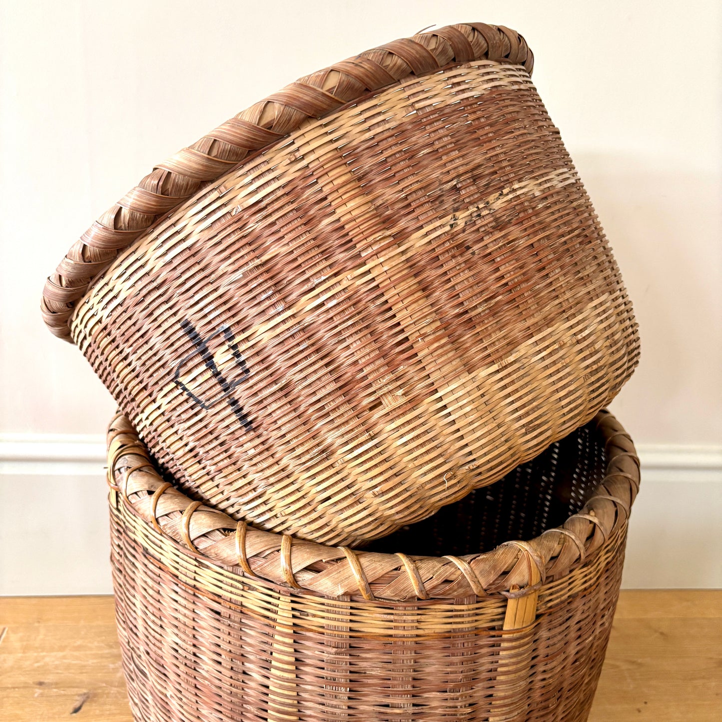 Traditional Japanese Okimono Kago (Storage Basket)
