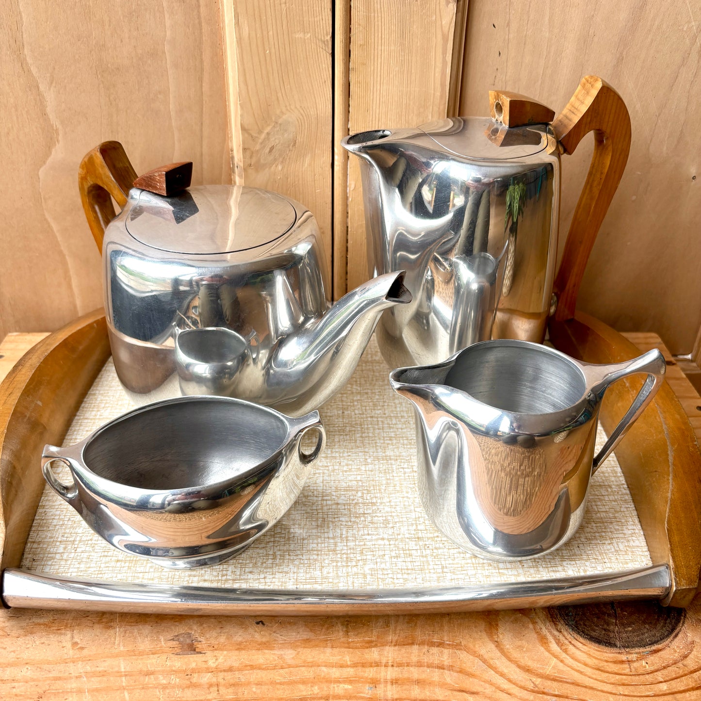 Vintage Picquot ware set