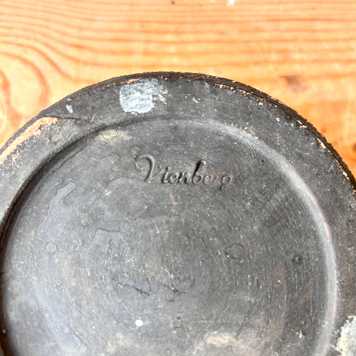 West German Veinberg Keramik Plant pot