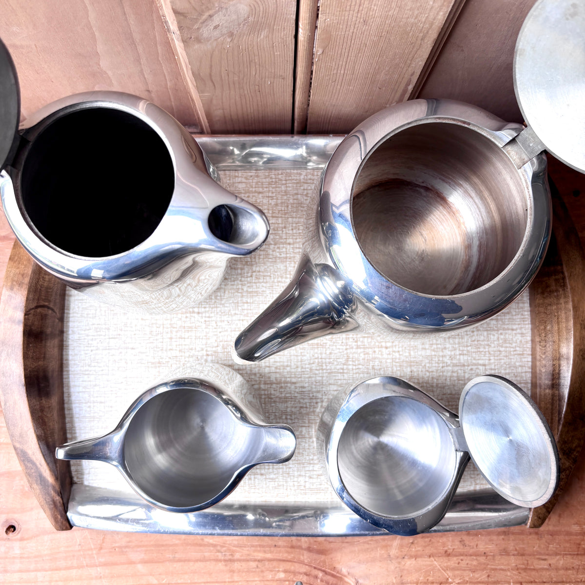Picquot ware set