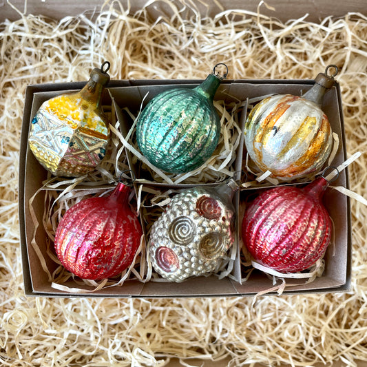Six early vintage baubles