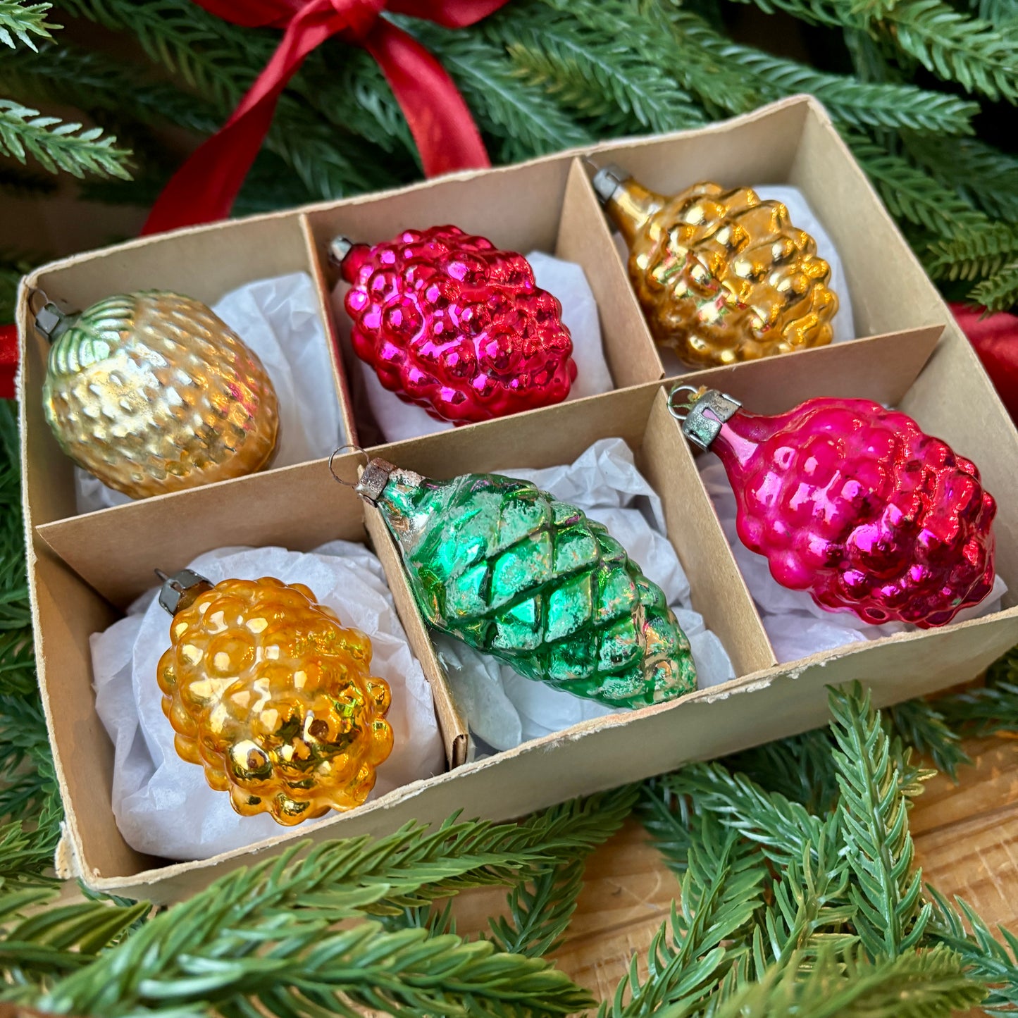 Six vintage grape baubles