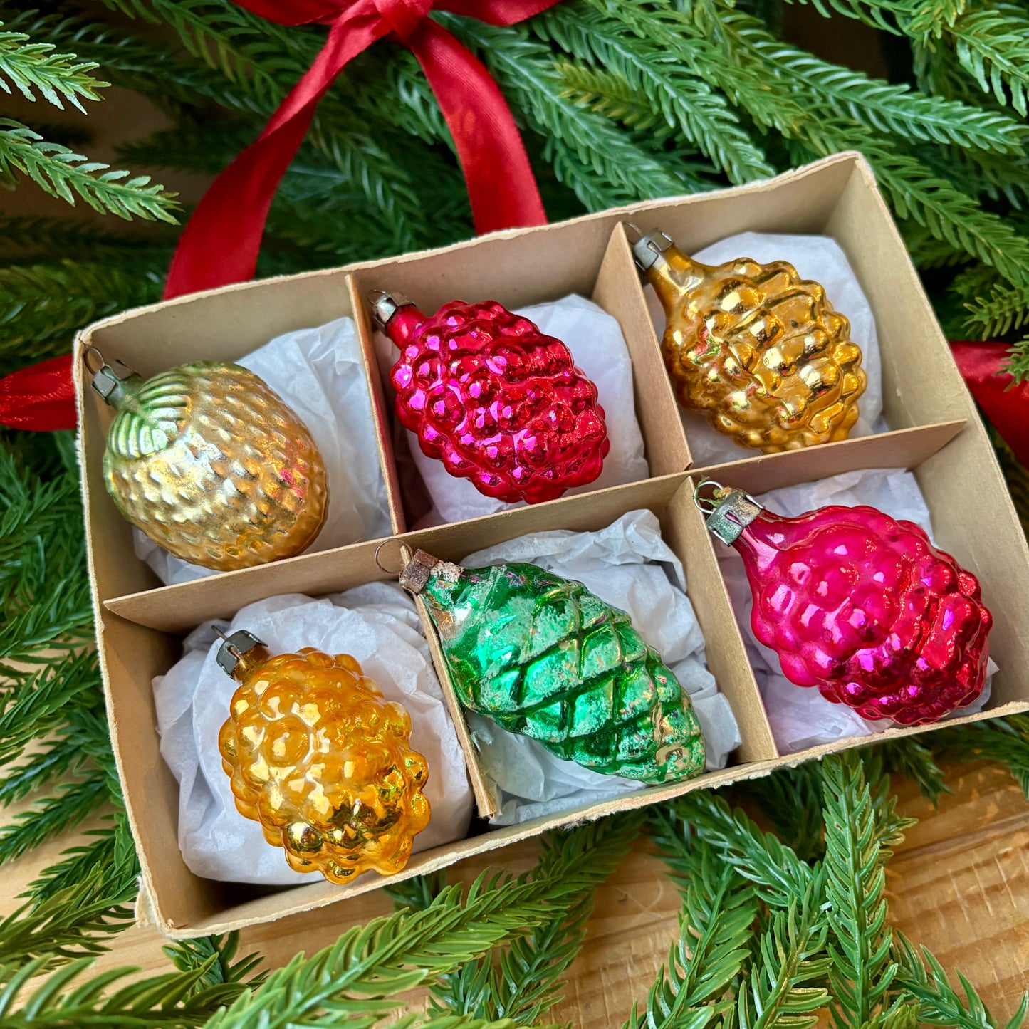 Six vintage grape baubles