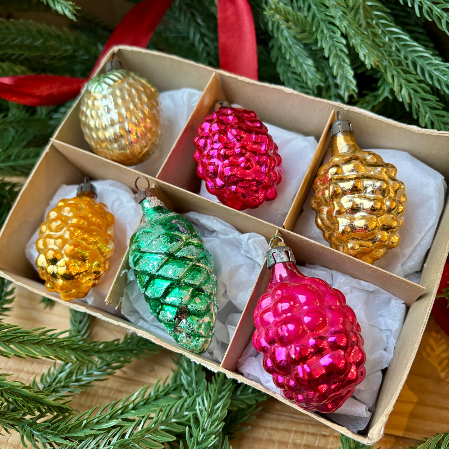 Six vintage grape baubles