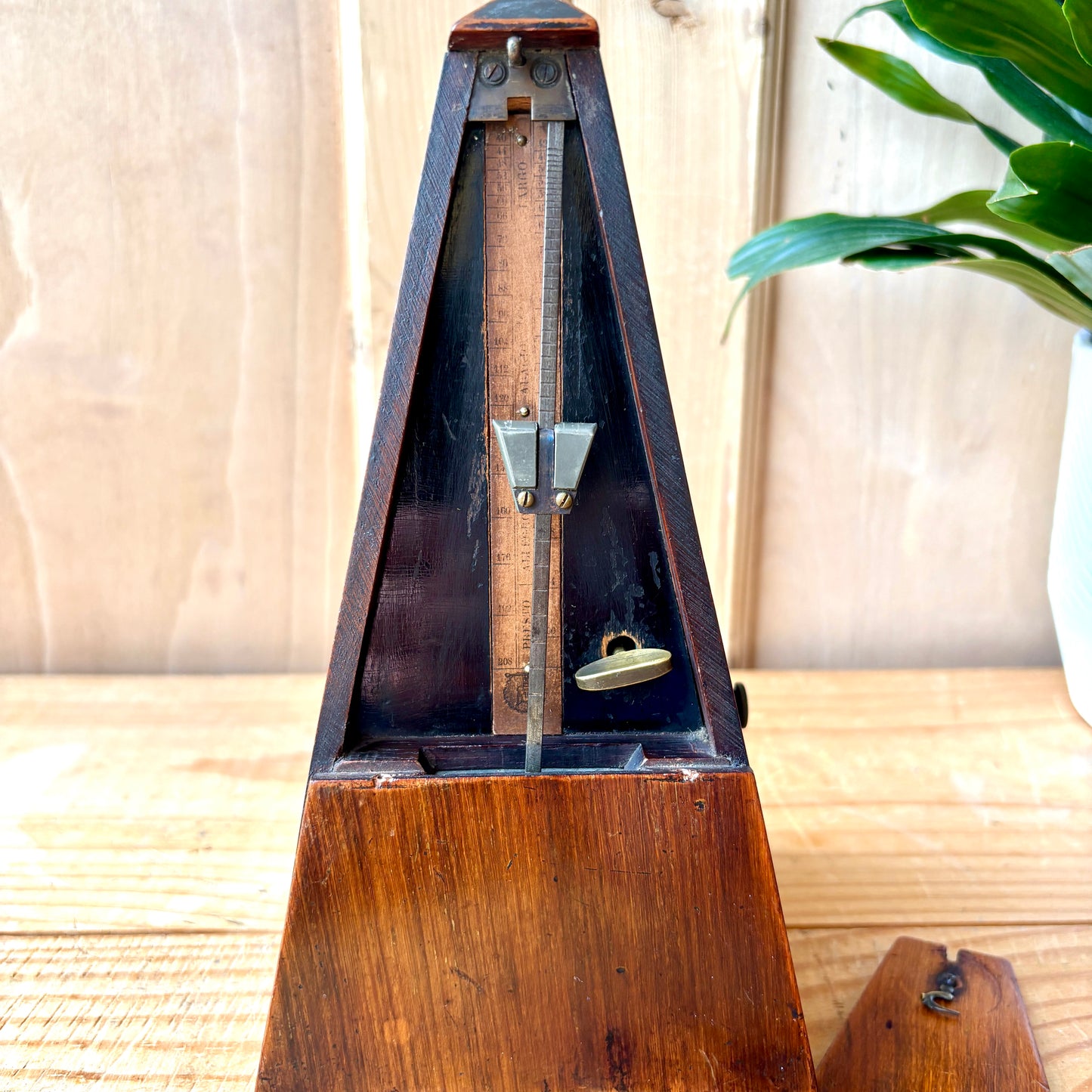 Working Maelzel Metronome