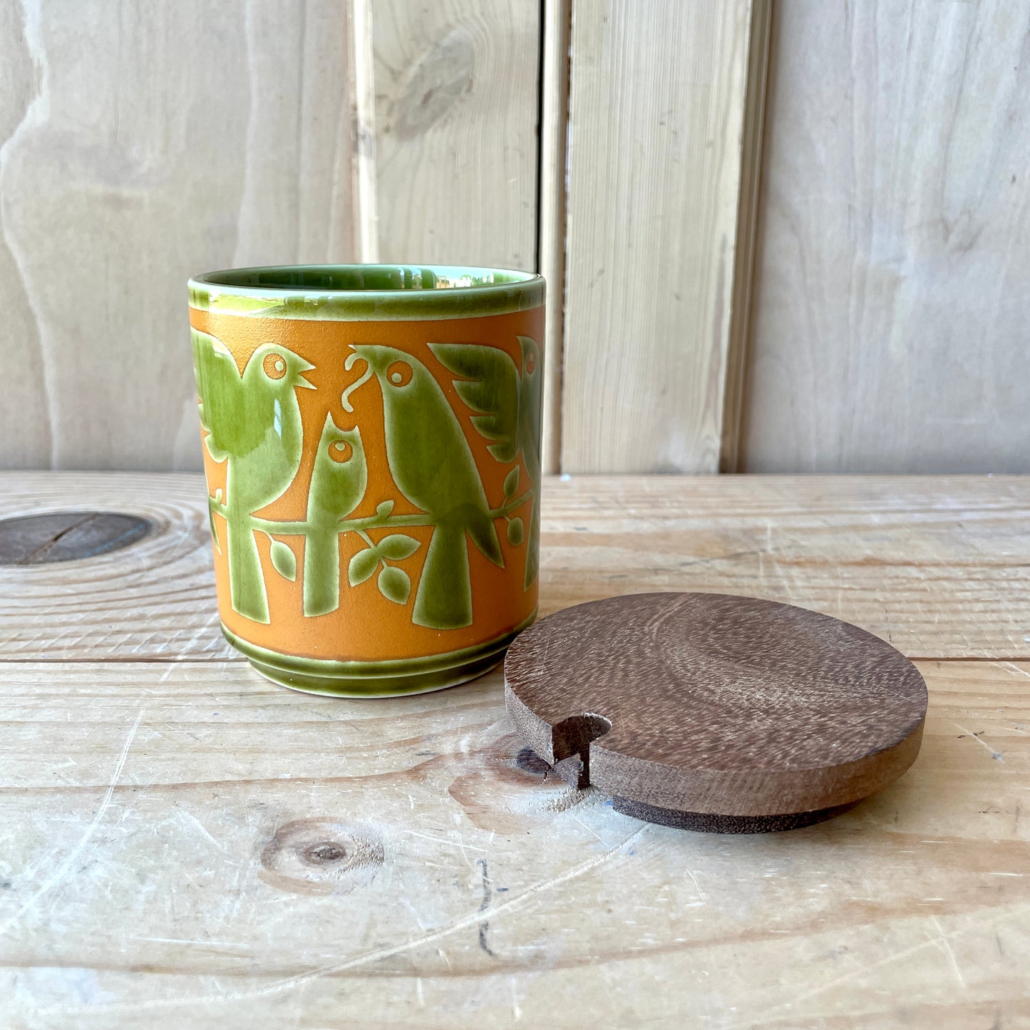 Hornsea Bird and Chick preserve pot