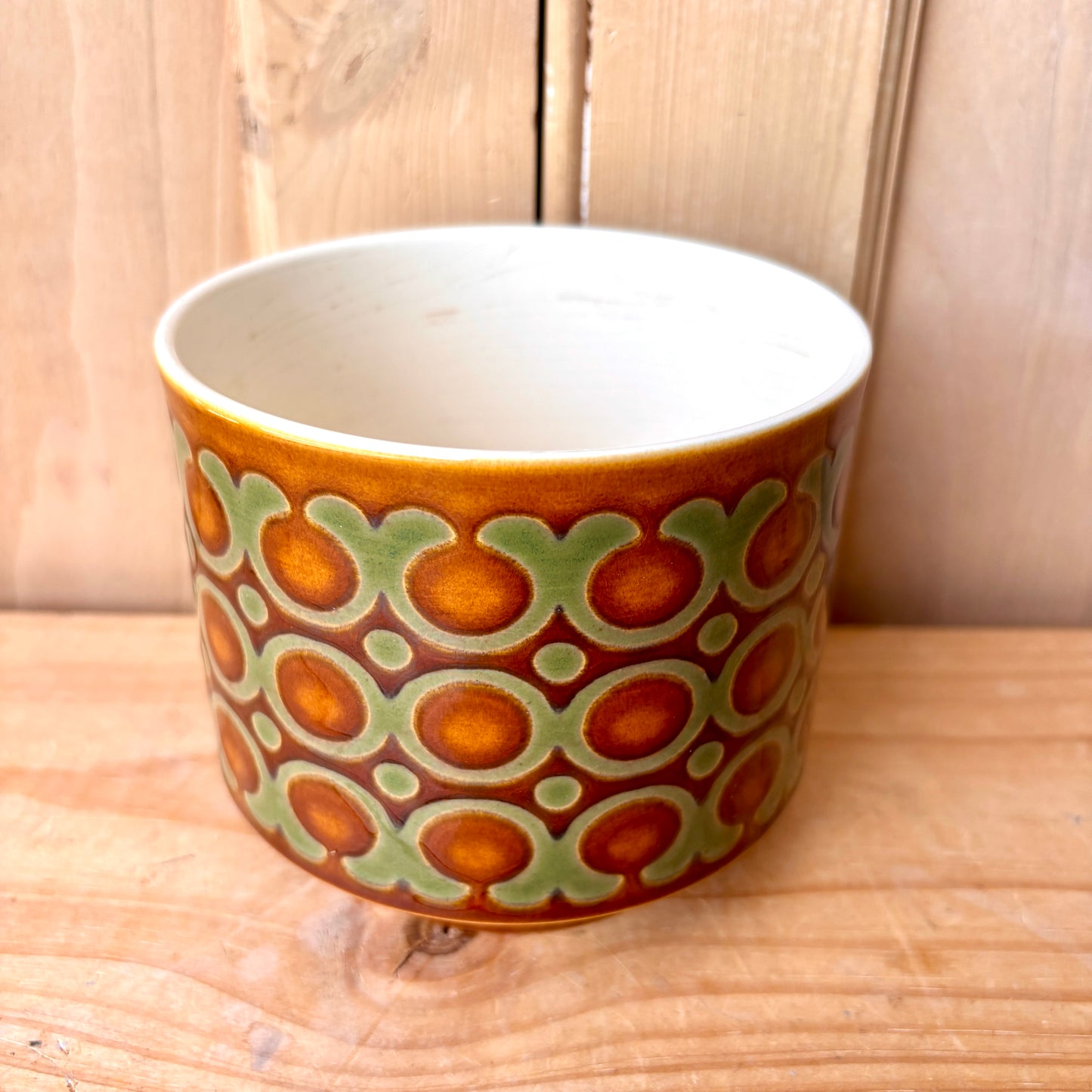 Rare Large Hornsea Fish Eye plant pot designed by John Clappison