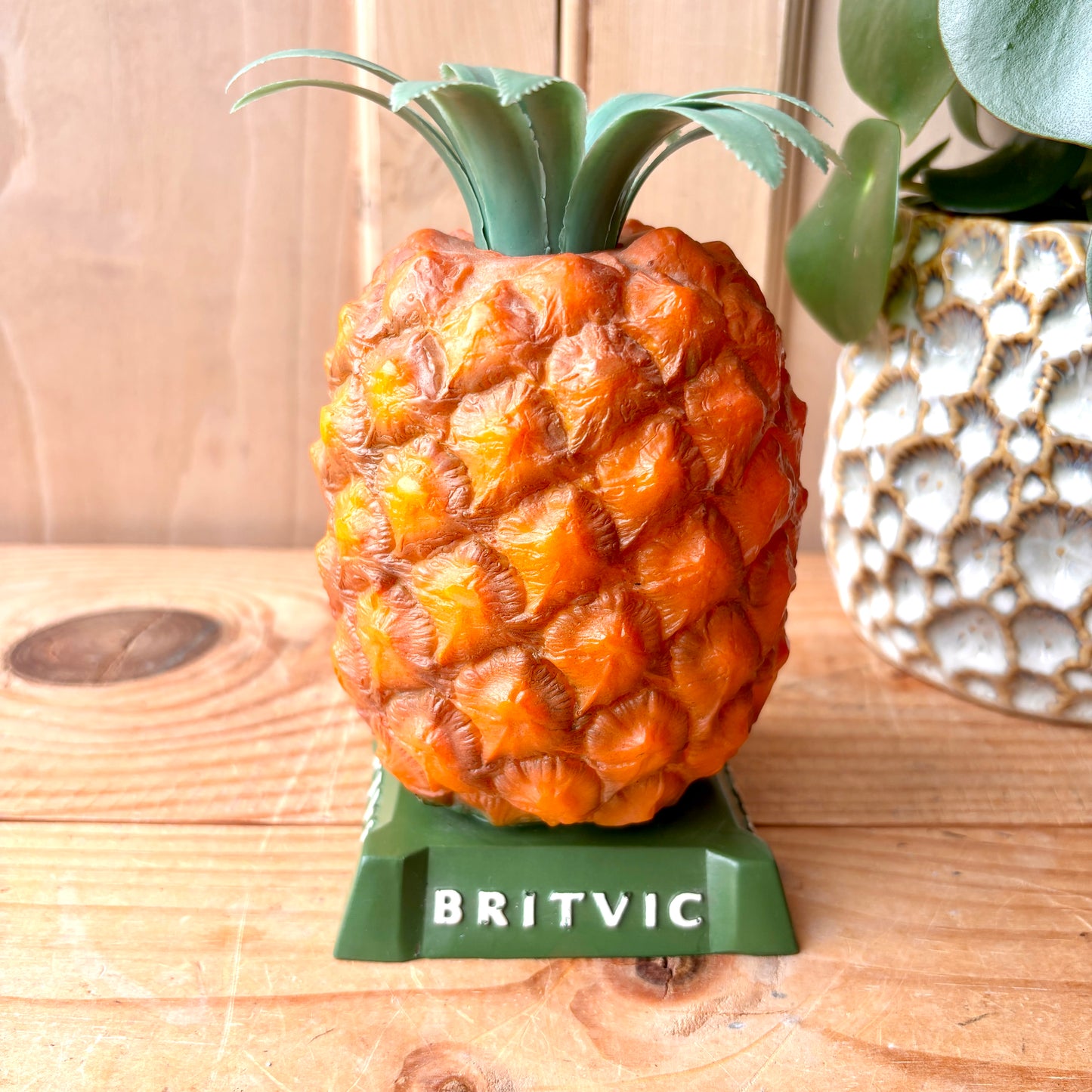 Vintage Britvic Pineapple Bar Advertisment
