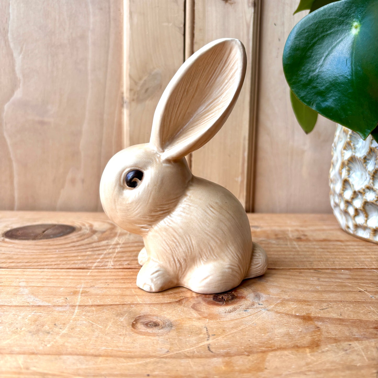 Vintage Sylvac style Bunny