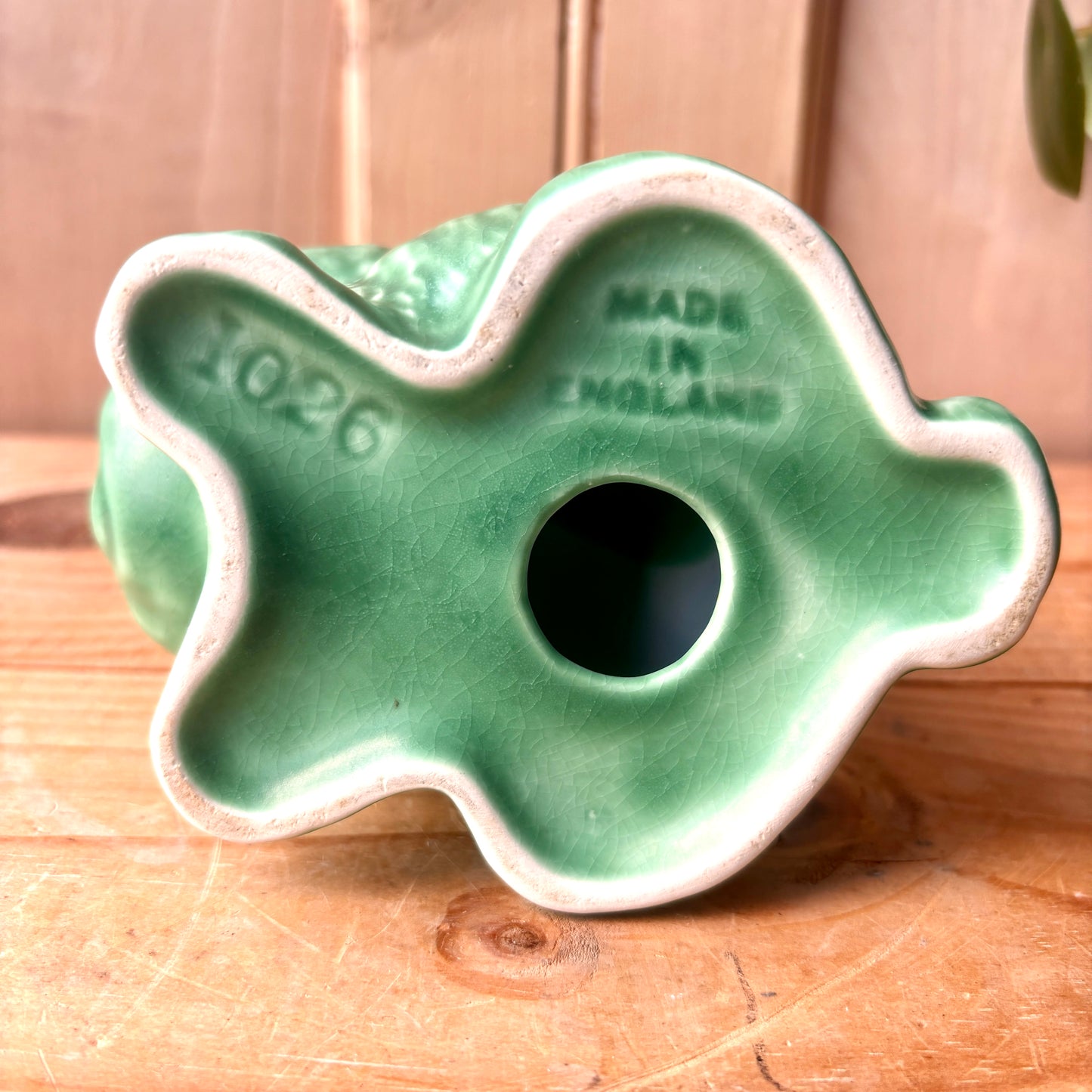 Vintage SylvaC Green Bunny model 1026