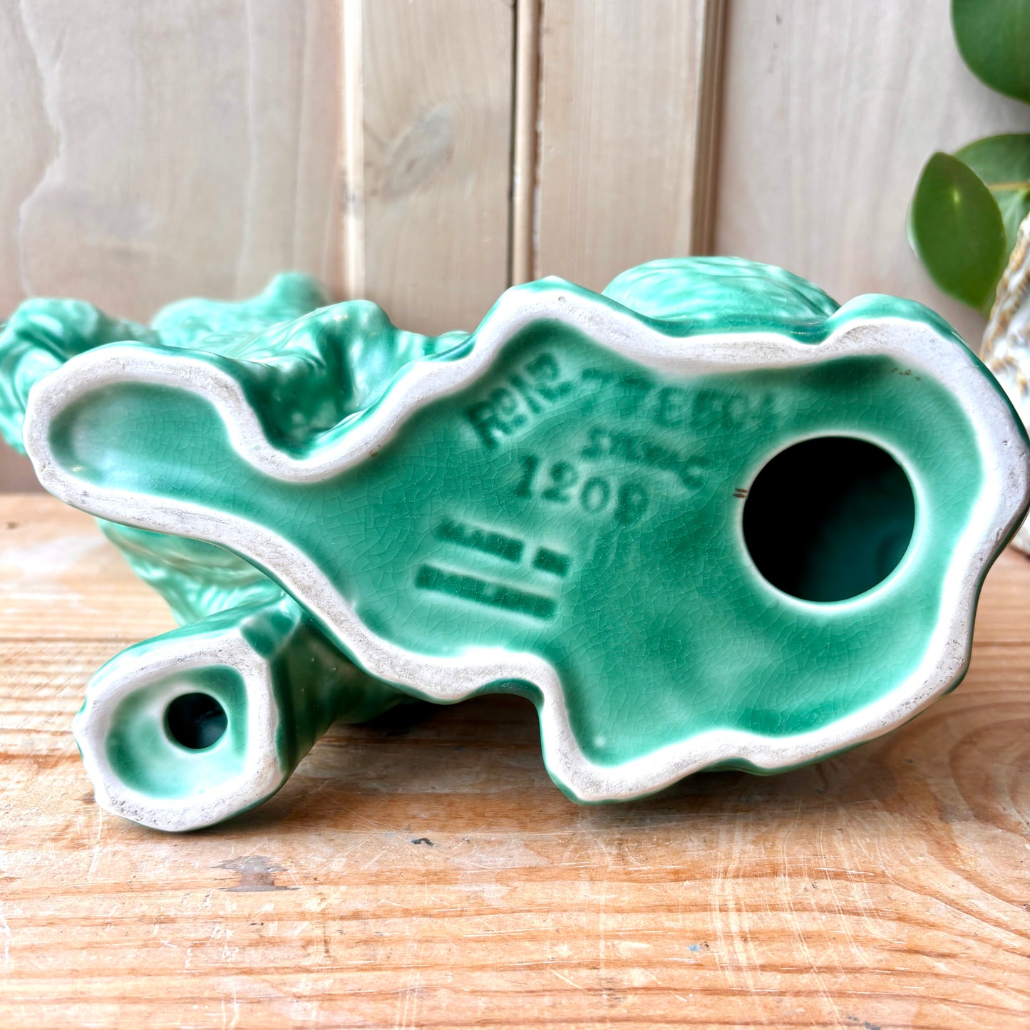 Vintage Sylvac Large Green Scottie model 1209